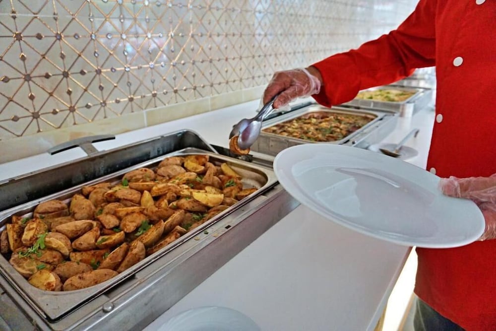 

Milano - Side - Side Legend Hotel