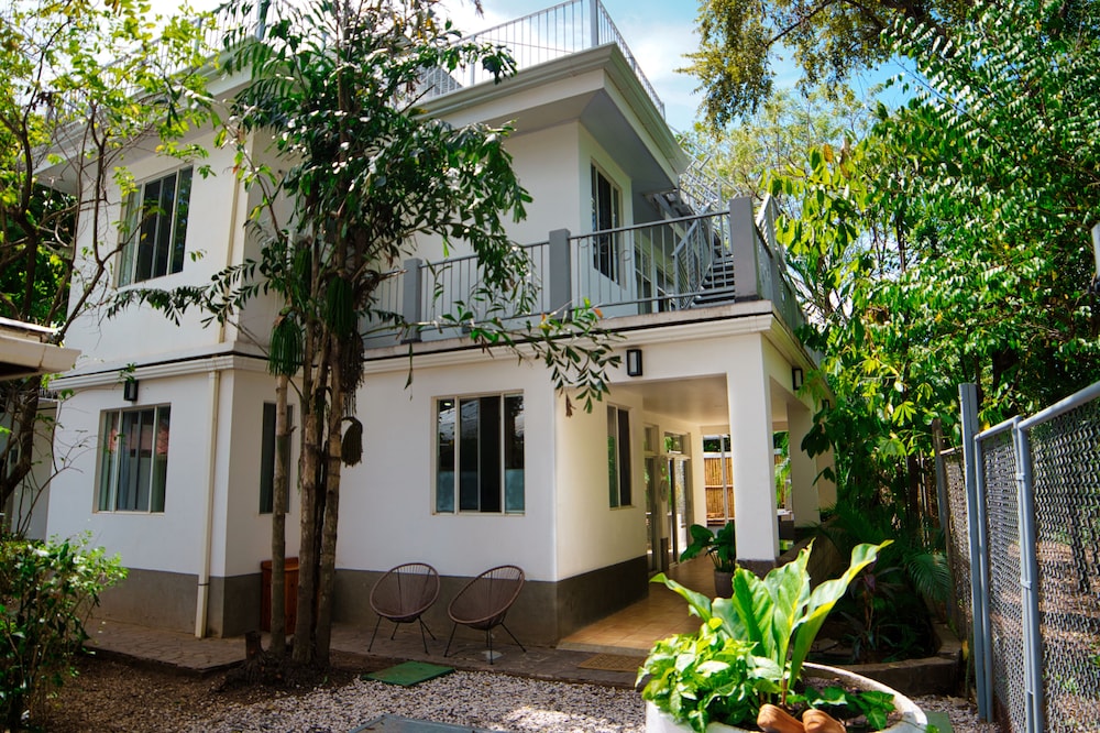 

Bologna - Tamarindo - Hotel Luna Llena