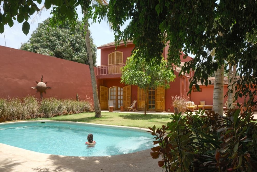 

Milano - Somone - Les Goréennes Suites