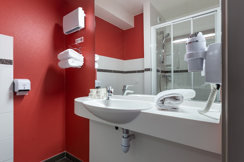 

Bologna - Bussy-Saint-Georges - Ace Hôtel Paris Marne La Vallée