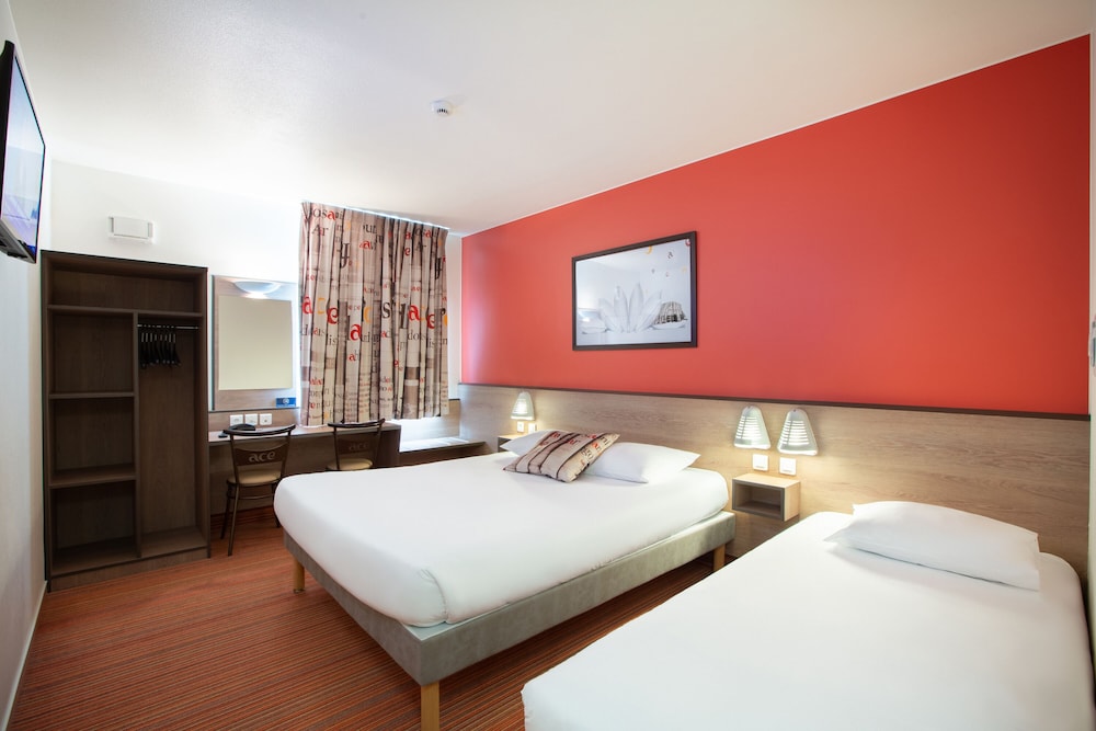 

Lamezia Terme - Coupvray - Ace Hôtel Paris Marne La Vallée