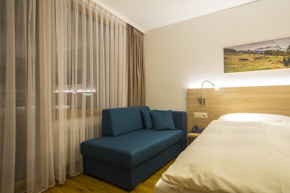 

Palermo - Alpi Svizzere, Svizzera - Hotel Matterhorn Inn