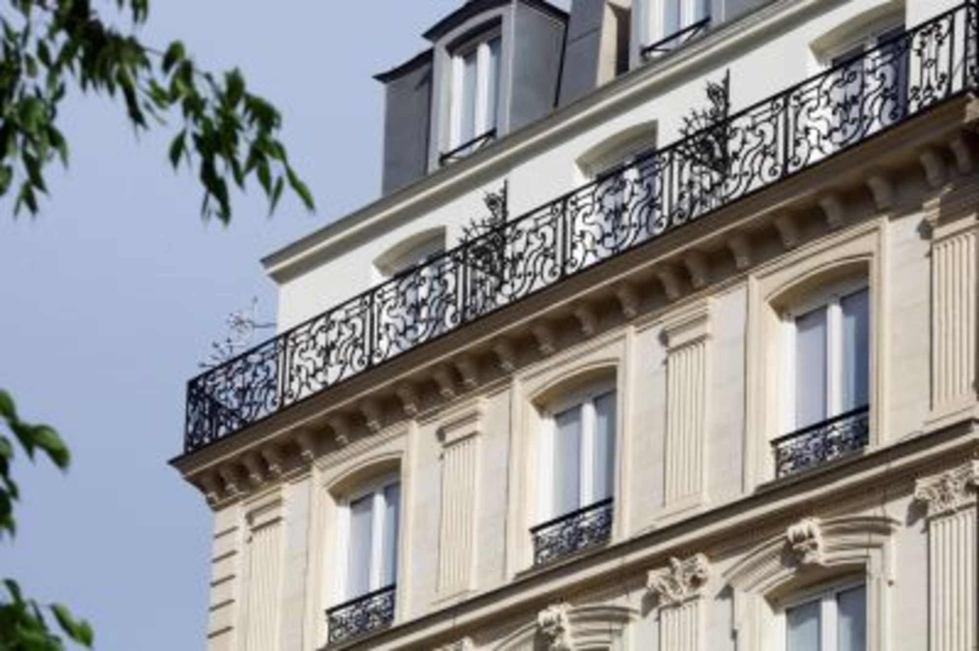 

Napoli - Clichy - Contact Hôtel Alizé Montmartre