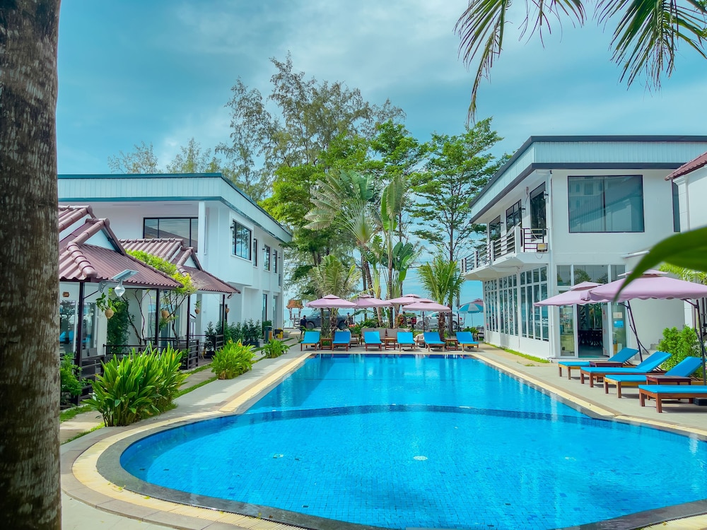 

Milano - Phumĭ Kâng Kéng - Sea Breeze Resort
