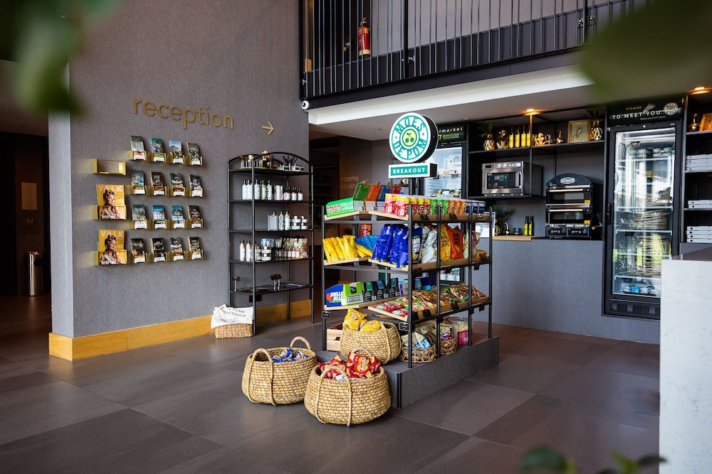 

Catania - Eindhoven - Van der Valk Hotel Eindhoven