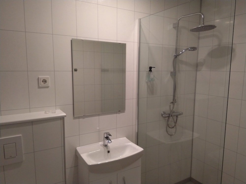 

Milano - Hella - Kanslarinn Hostel