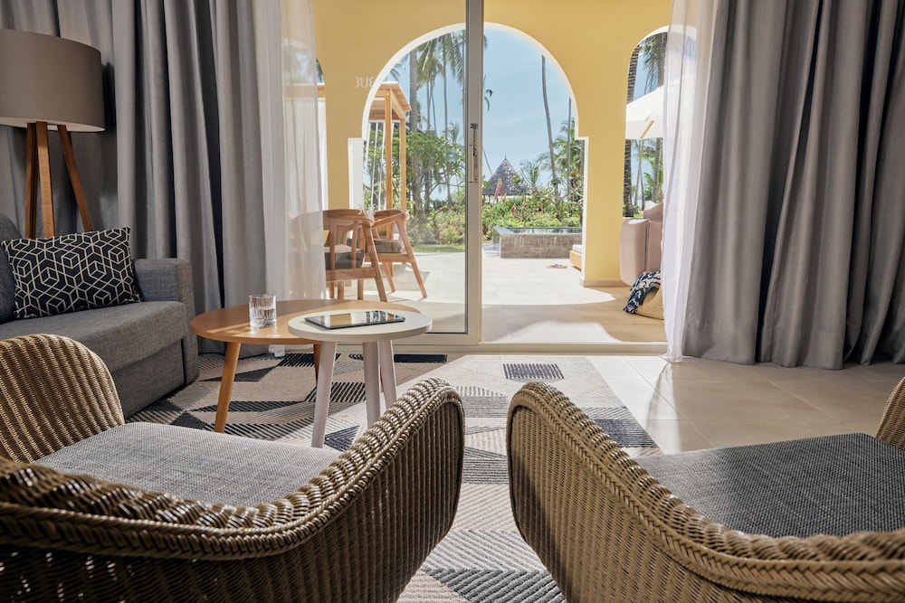 

Lamezia Terme - Pwani Mchangani - TUI BLUE Bahari Zanzibar