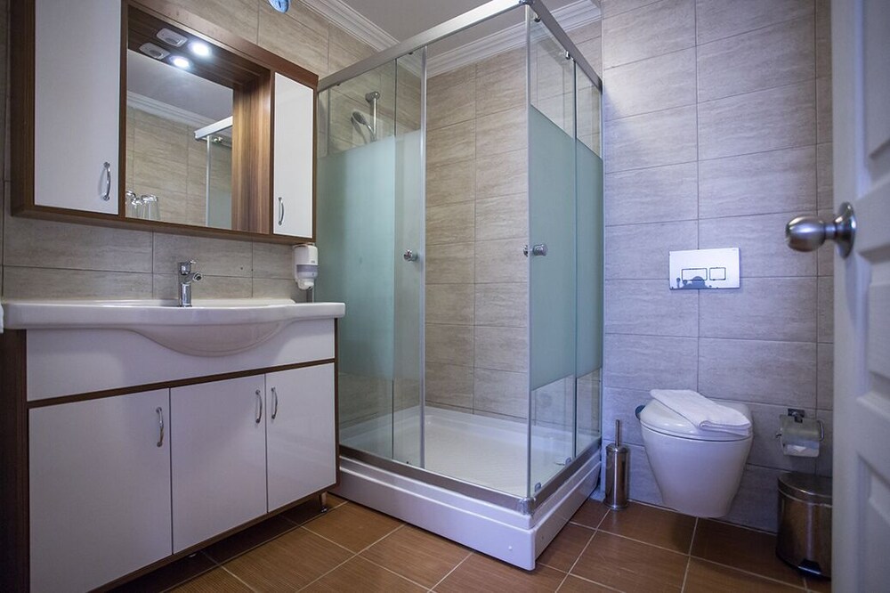 

Milano - Sarigerme - The One Club Hotel - All Inclusive