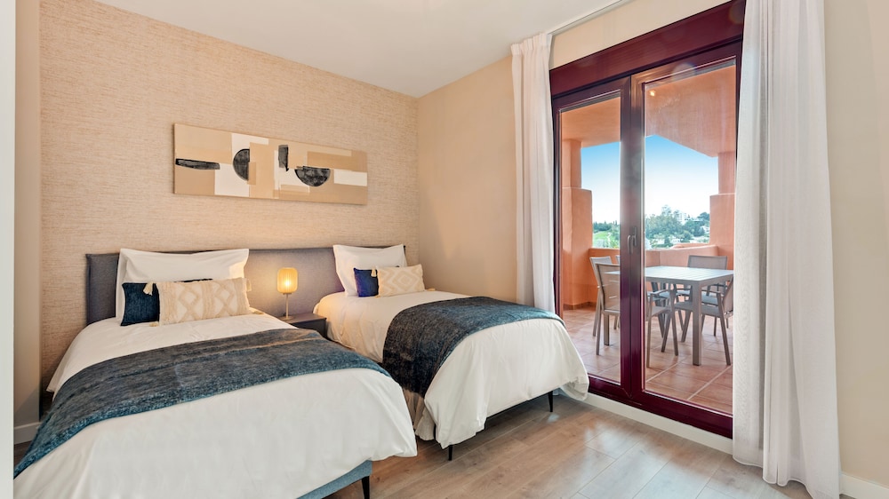 

Torino - Estepona - Royal Marbella Golf Resort