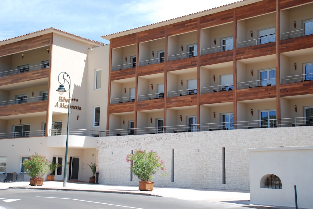 

Bari - Bonifacio - Hôtel A Madonetta