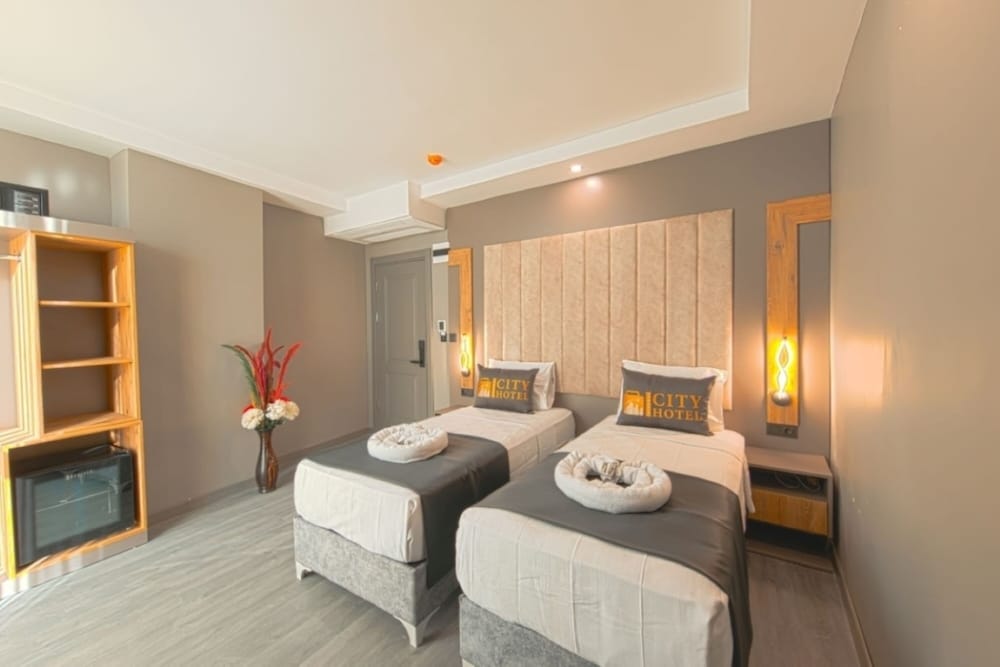 

Venezia - Istanbul, New Airport - İstanbul City Airport Hotel