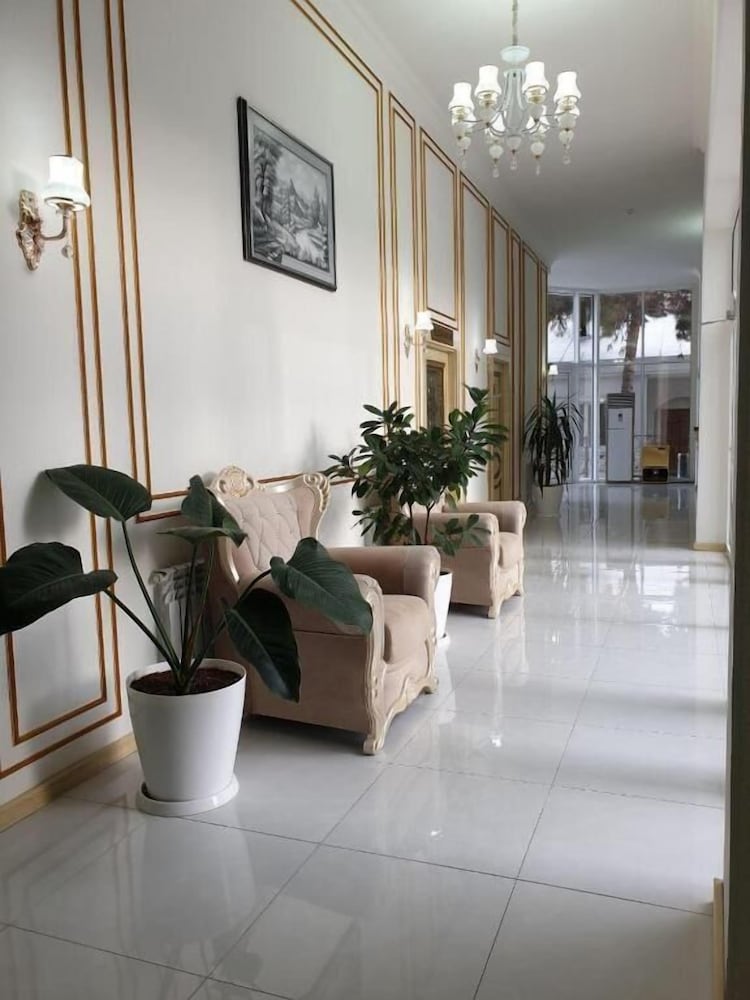 

Milano - Tashkent - Reikartz Xon Tashkent