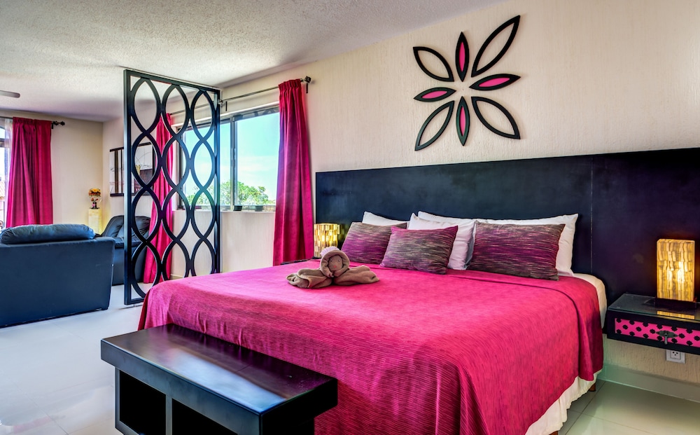 

Milano - Playa del Carmen - Suites Corazon