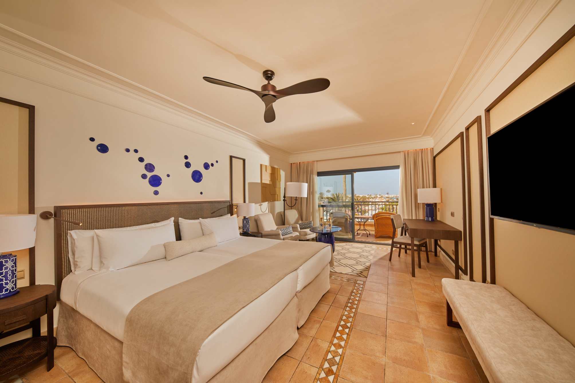 Preferred club junior suite frontal ocean view