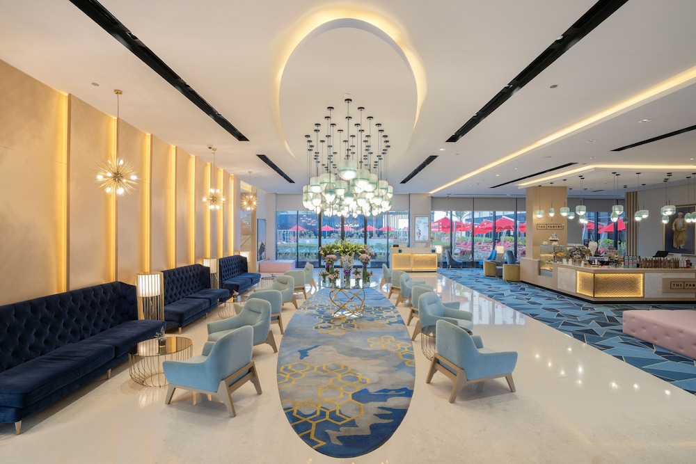 

Roma - Seeb - Maani Muscat Hotel & Suites
