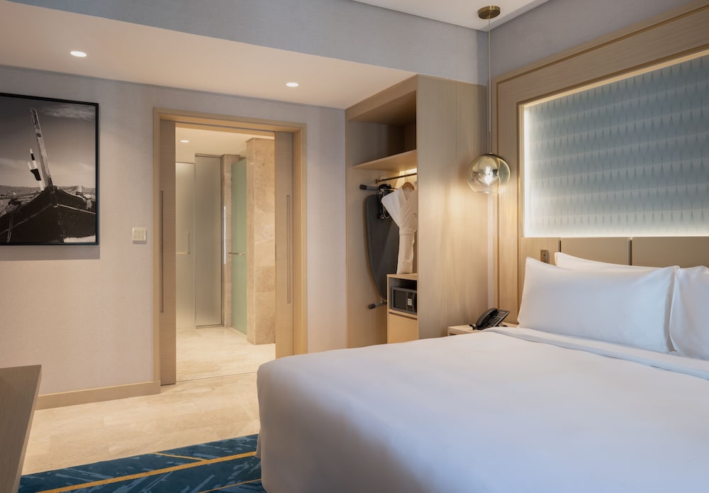 

Milano - Seeb - Maani Muscat Hotel & Suites