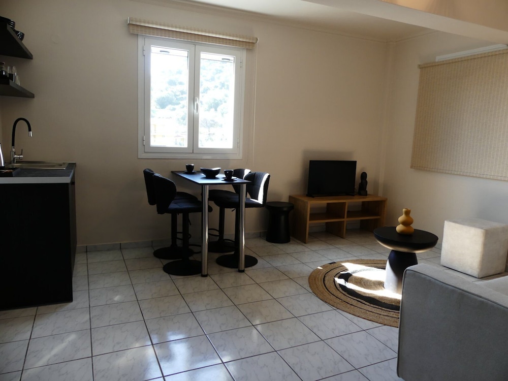 

Milano - Cefalonia, Isole Greche - Rosilion Studios & Apartments