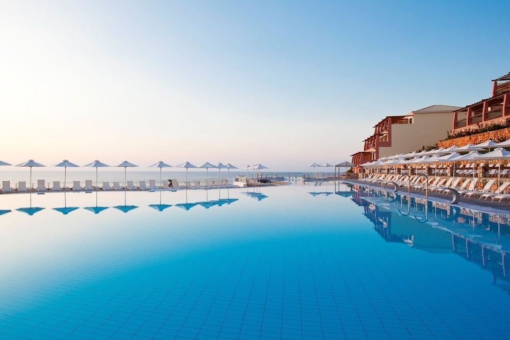 

Verona - Skala-Cefalonia - Louis Apostolata Island Resort