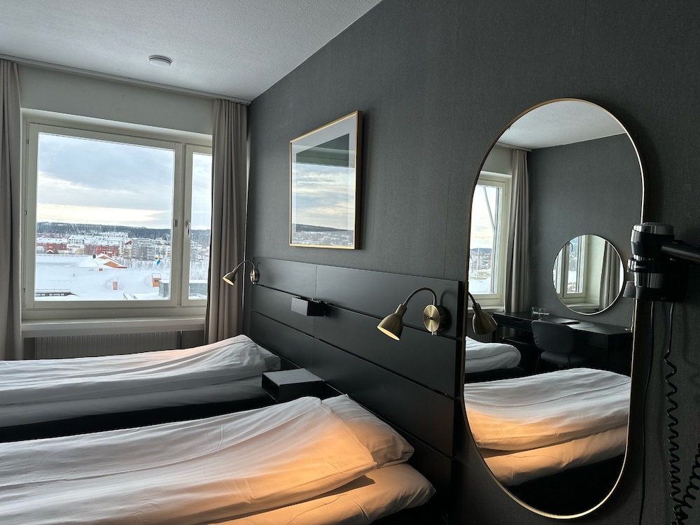 

Milano - Skellefteå - Hotel Victoria