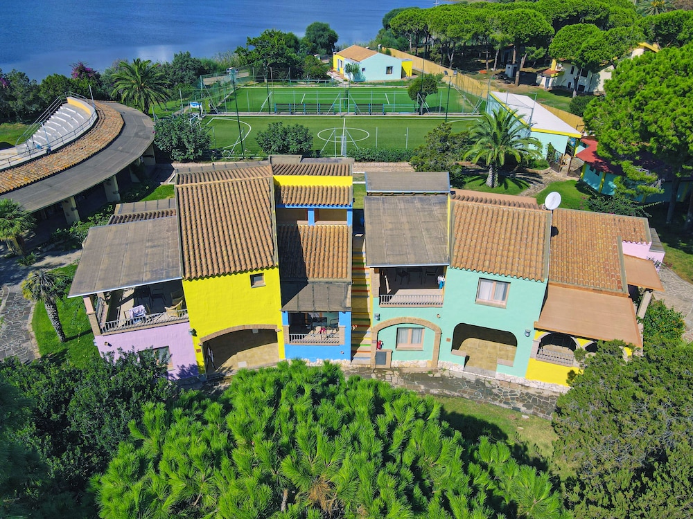 

Napoli - Muravera - Colostrai Hotel Club