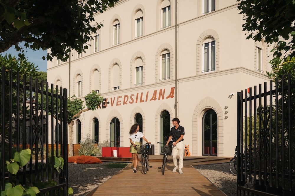 

Milano - Forte dei Marmi - Re Versiliana Hotel