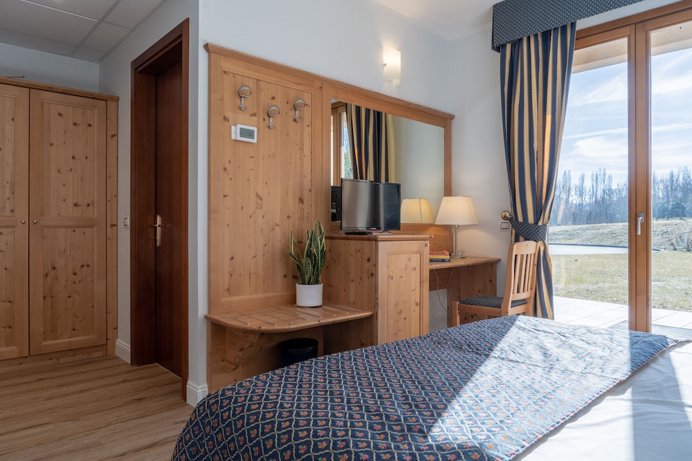 

Roma - Valdobbiadene - Hotel Canova Sport & Relax