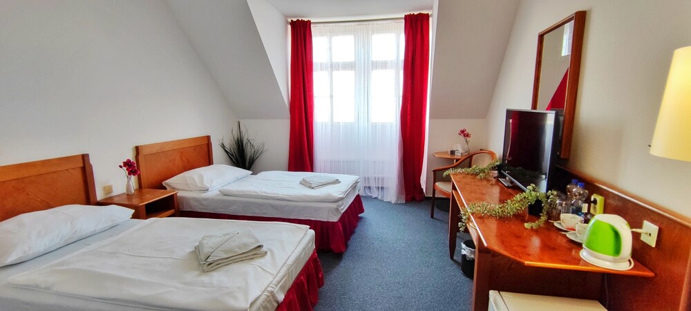 

Catania - Roudnice nad Labem - Hotel Magnolia