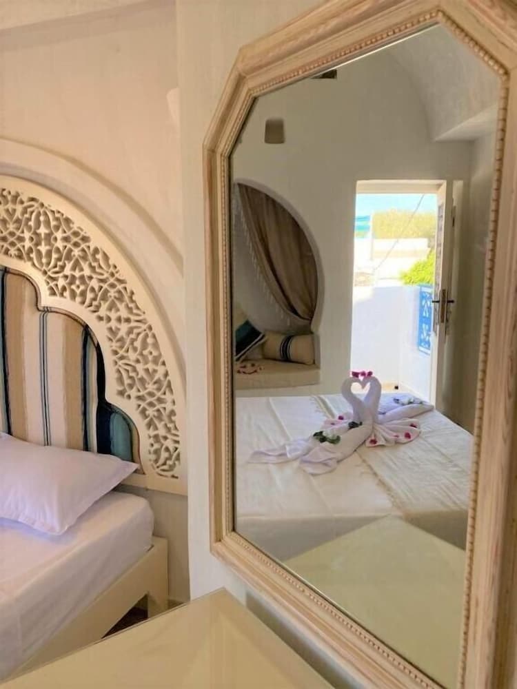 

Roma - Mezraia - Djerba Authentique
