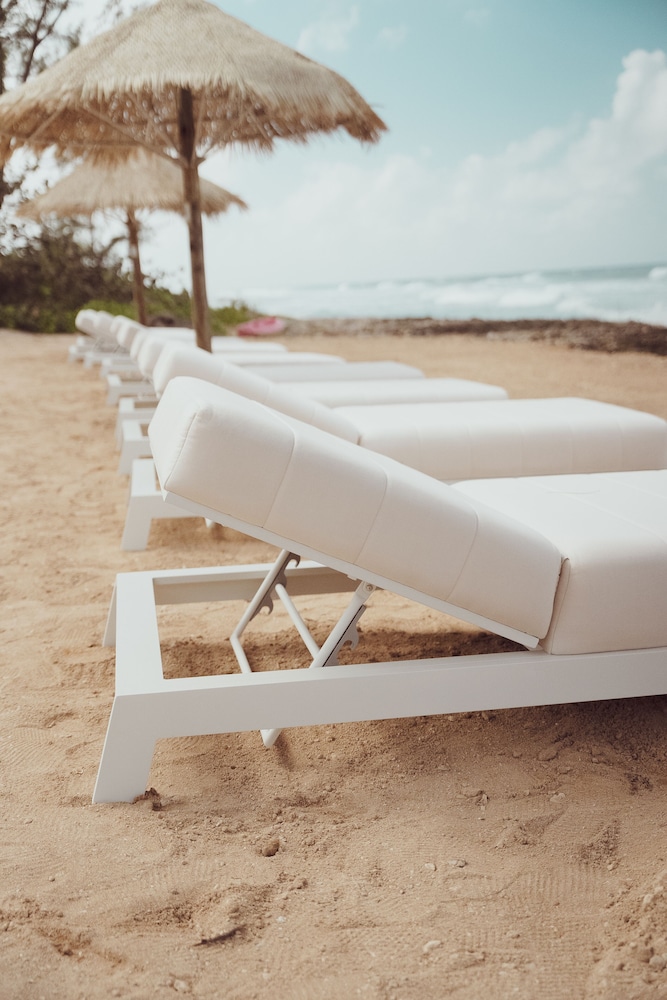 

Milano - Grand Cayman, Caraibi - Cobalt Coast Resort