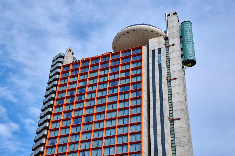 

Alghero - Hospitalet de Llobregat - Hyatt Regency Barcelona Tower