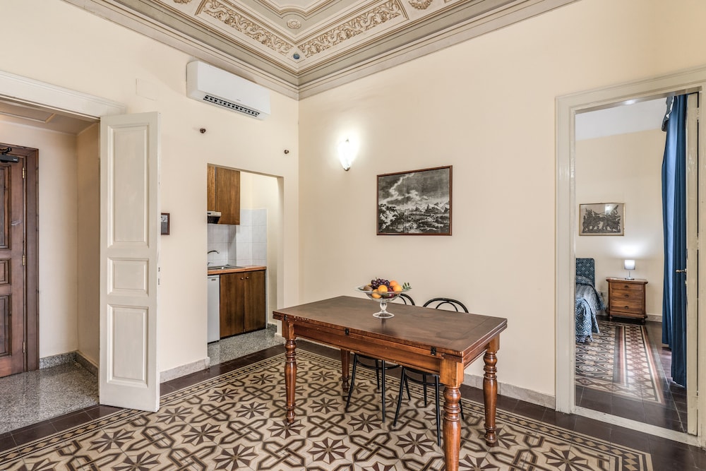 

Firenze - Messina - Hotel La Residenza