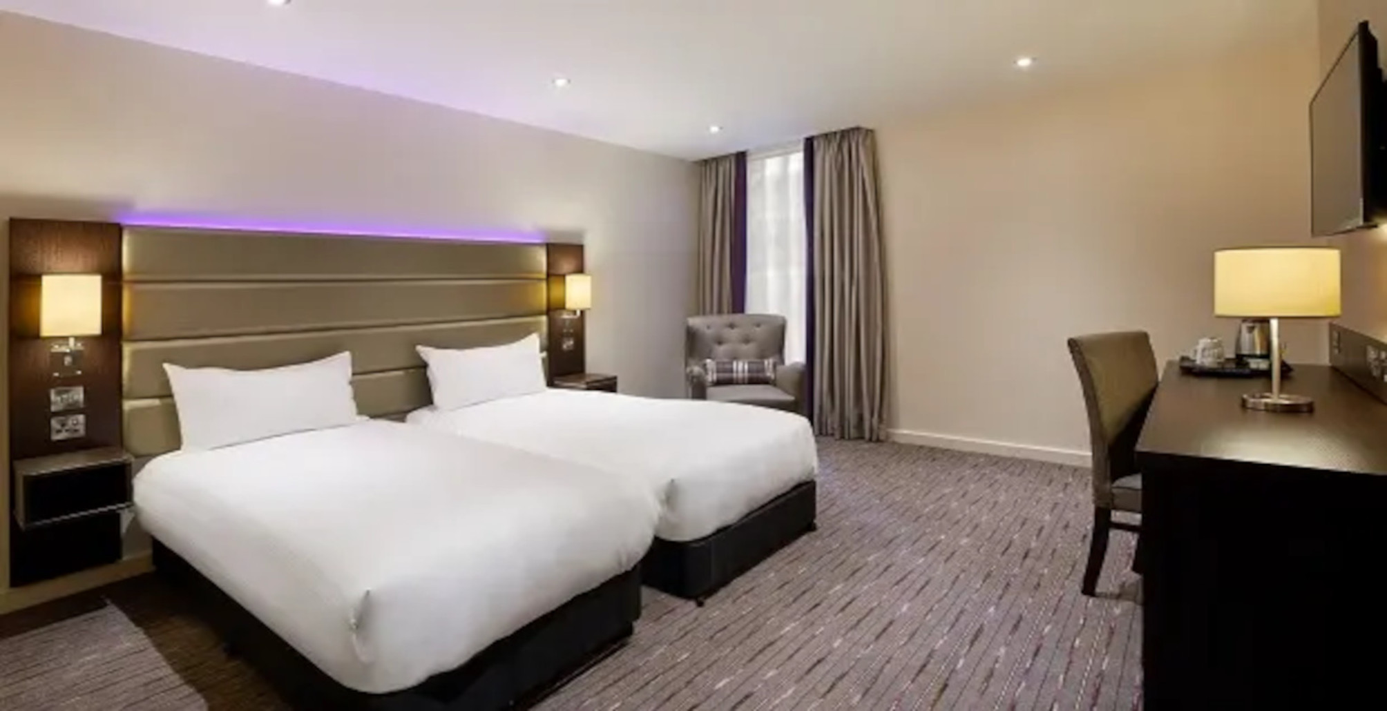 

Milano - Edgware - Premier Inn London Harrow