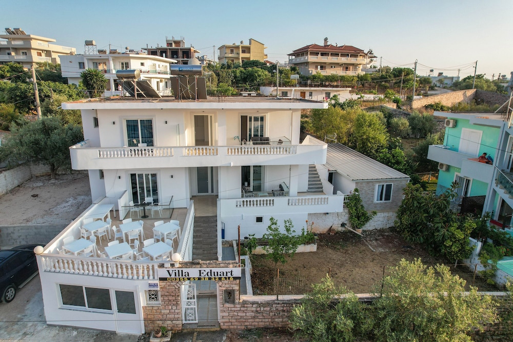 

Roma - Ksamil - Vila Eduart
