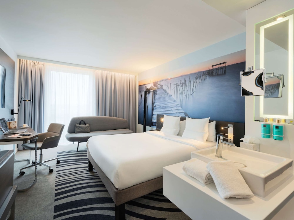 

Milano - Paray-Vieille-Poste - Novotel Paris Coeur d'Orly Airport
