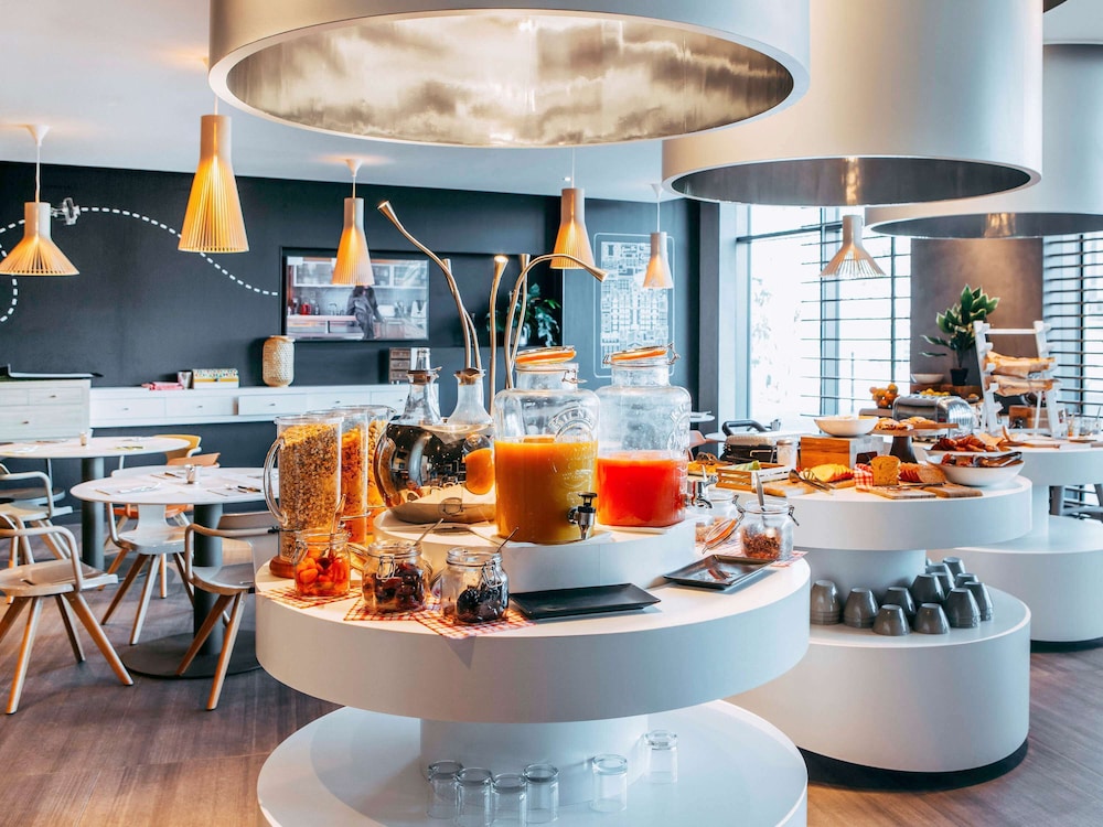

Roma - Choisy-le-Roi - Novotel Paris Coeur d'Orly Airport