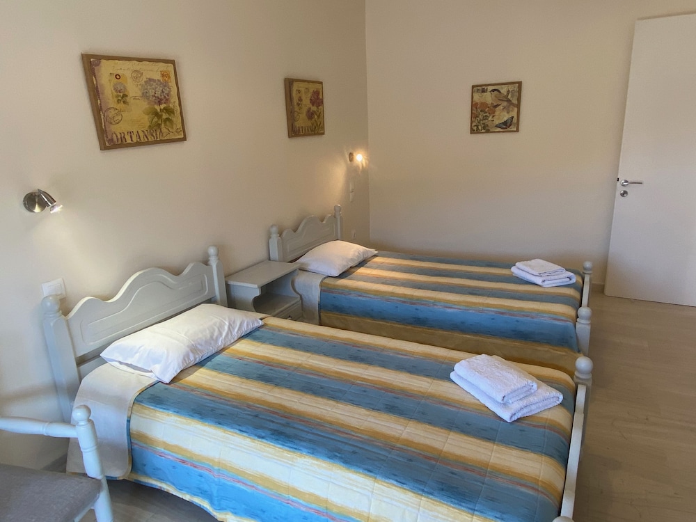 

Pisa - Kassiopi - Nikos Cassiopeia Apartments