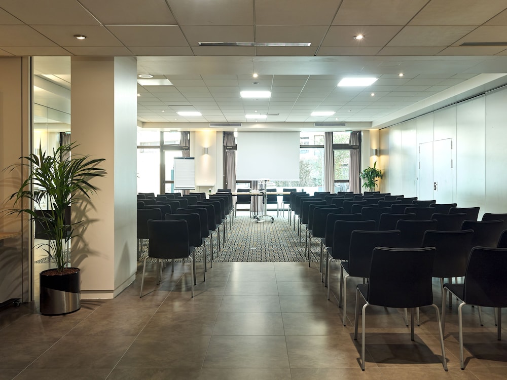 

Pisa - Levallois-Perret - B&B HOTEL Paris 17 Batignolles