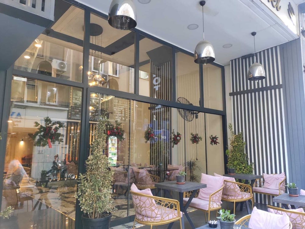 

Firenze - Istanbul - Vali Konak Hotel