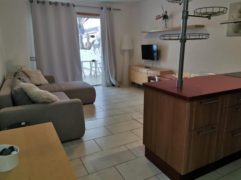 

Cagliari - Arona - Apartamentos Malibu Park