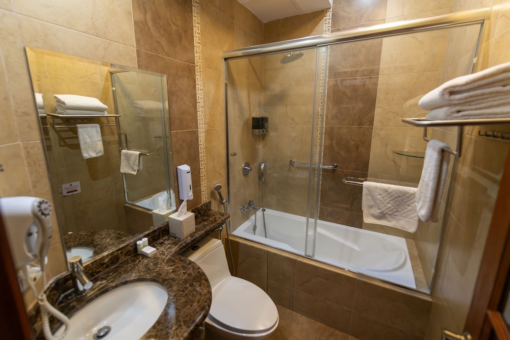 

Roma - Baños - Sangay Spa Hotel