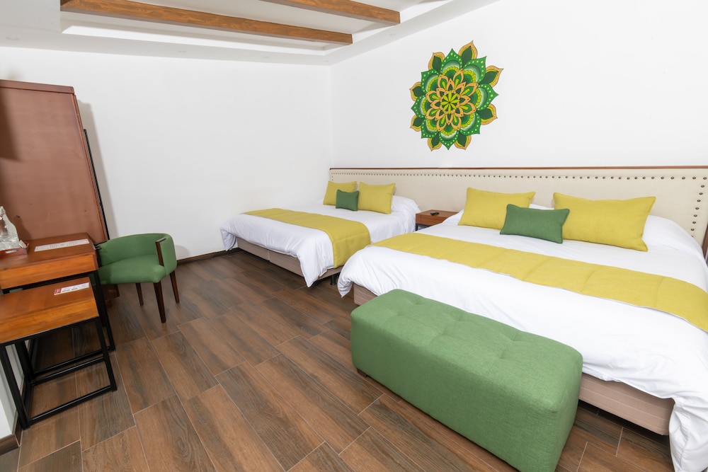 

Roma - Baños - Sangay Spa Hotel