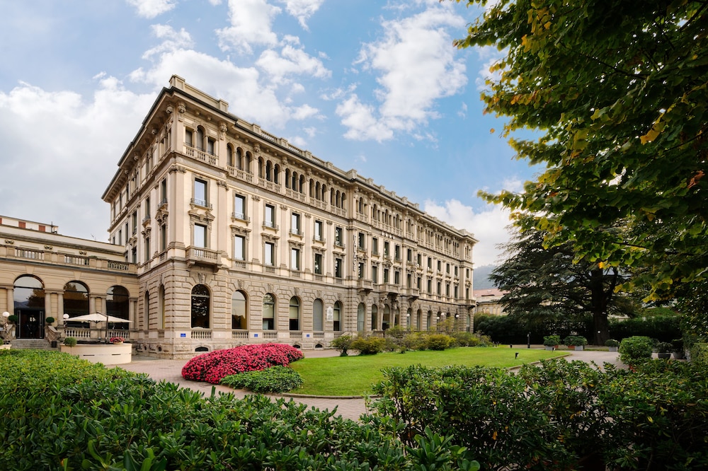 

Napoli - Como - Palace Hotel Lake Como