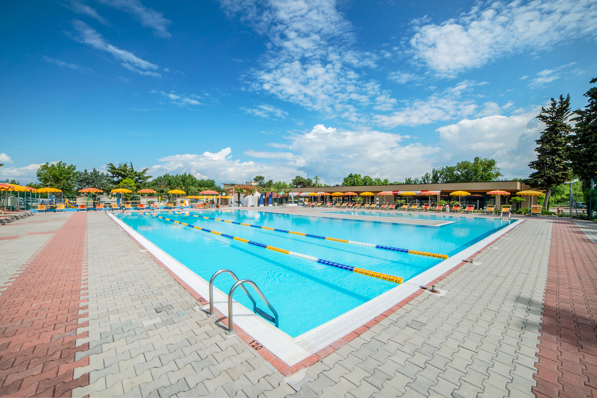 

Cagliari - Sirmione - Baia Hotel Gasparina