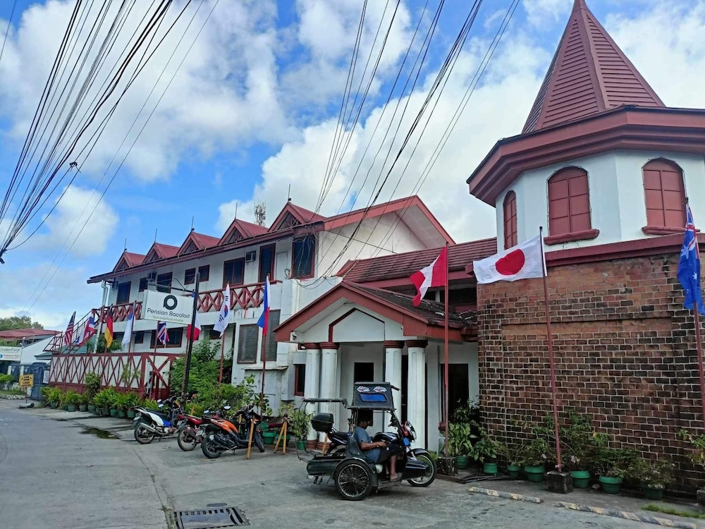 

Milano - Bacolod - Pension Bacolod