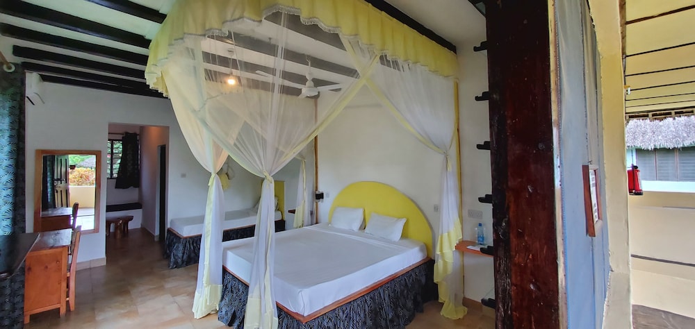 

Bari - Kilifi - Makuti Villas Resort