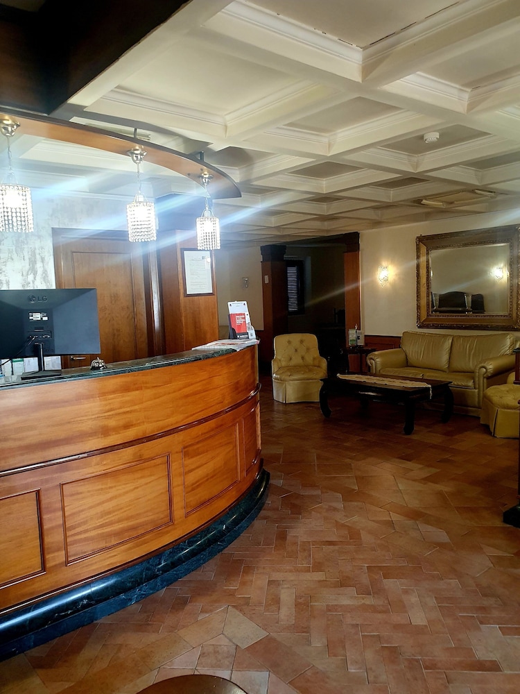 

Milano - Acilia - Hotel Quadrifoglio by Mancini