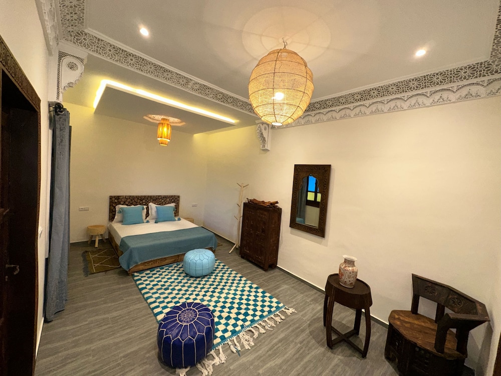 

Roma - Lahebichate - Oasis Merasi Marrakech
