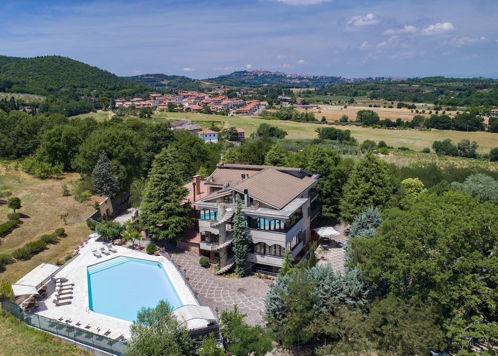 

Roma - Montepulciano - AgriHotel Villa Ambra