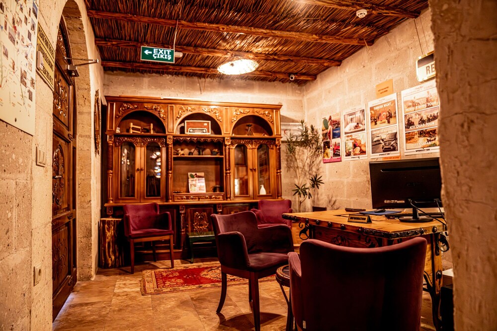 

Napoli - Nevsehir - Cappadocia Nar Cave House & Swimming Pool