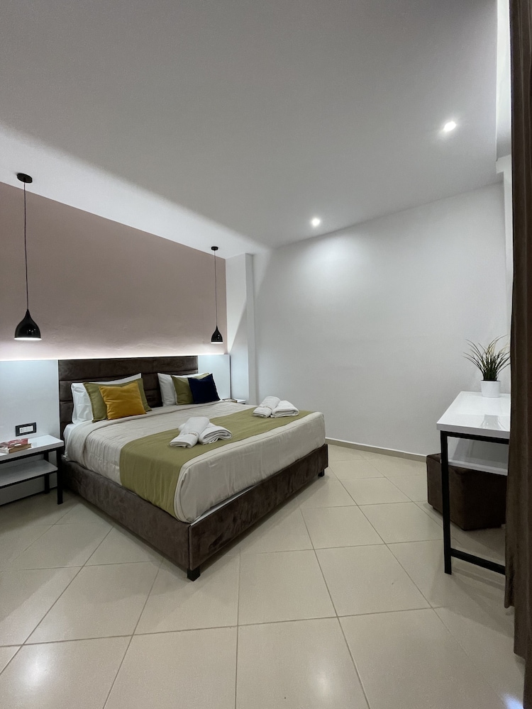 

Bologna - Sarandë - Relax Apts Saranda
